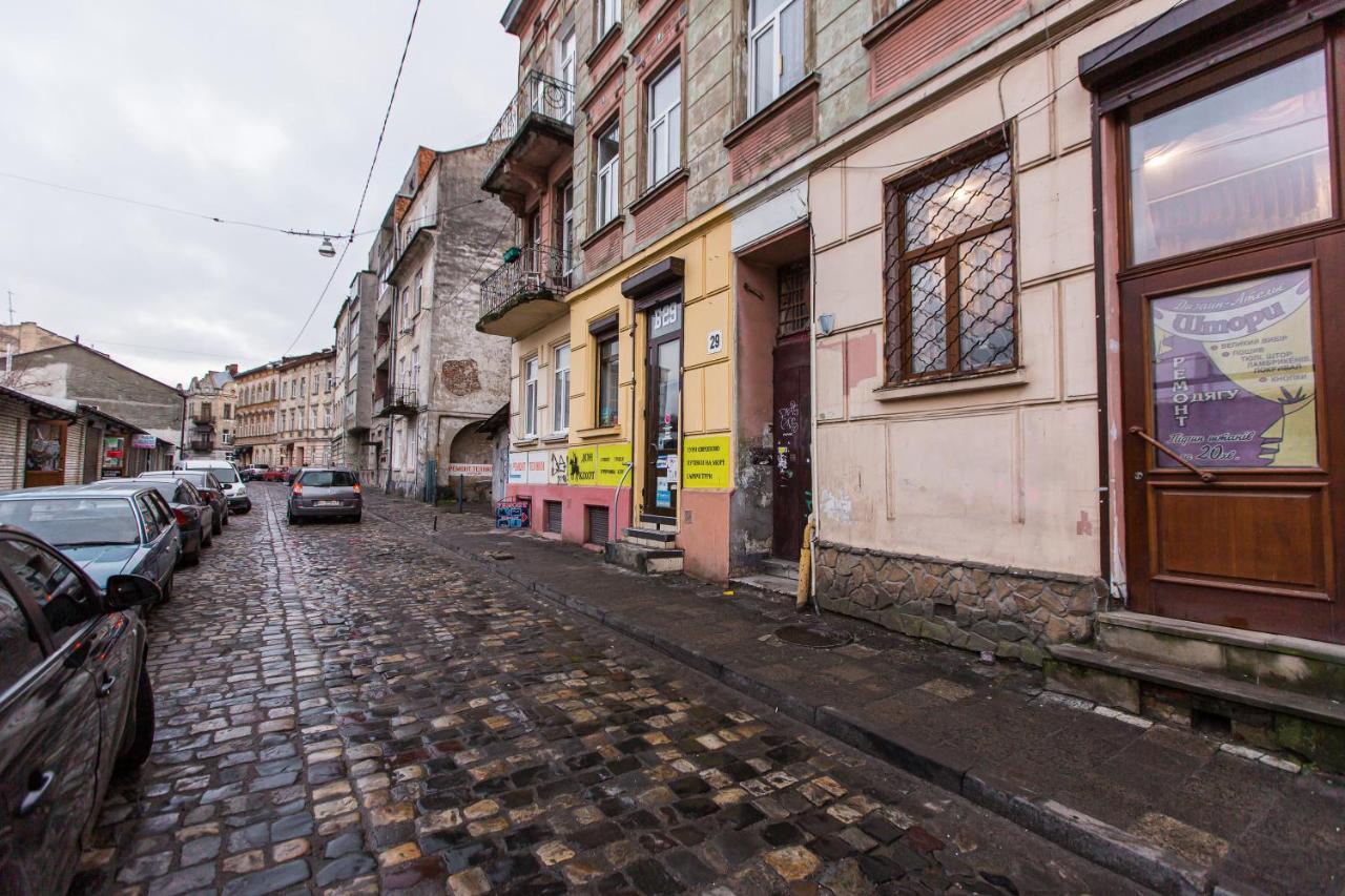 Квартира Подобово В Центрі На Вулиця Скорика 25 Колишня Чайковського Біля Філармонії Lwów Zewnętrze zdjęcie